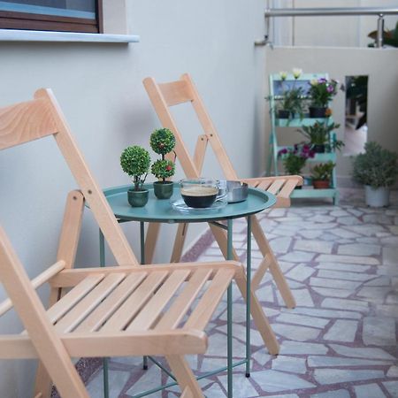 Comfy & Modern Apartment In The Heart Of Heraklion Dış mekan fotoğraf