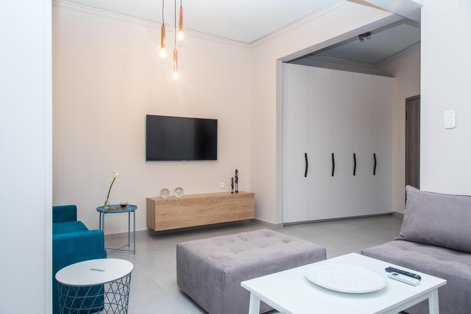 Comfy & Modern Apartment In The Heart Of Heraklion Dış mekan fotoğraf